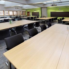 College Court Oak Cabaret Room