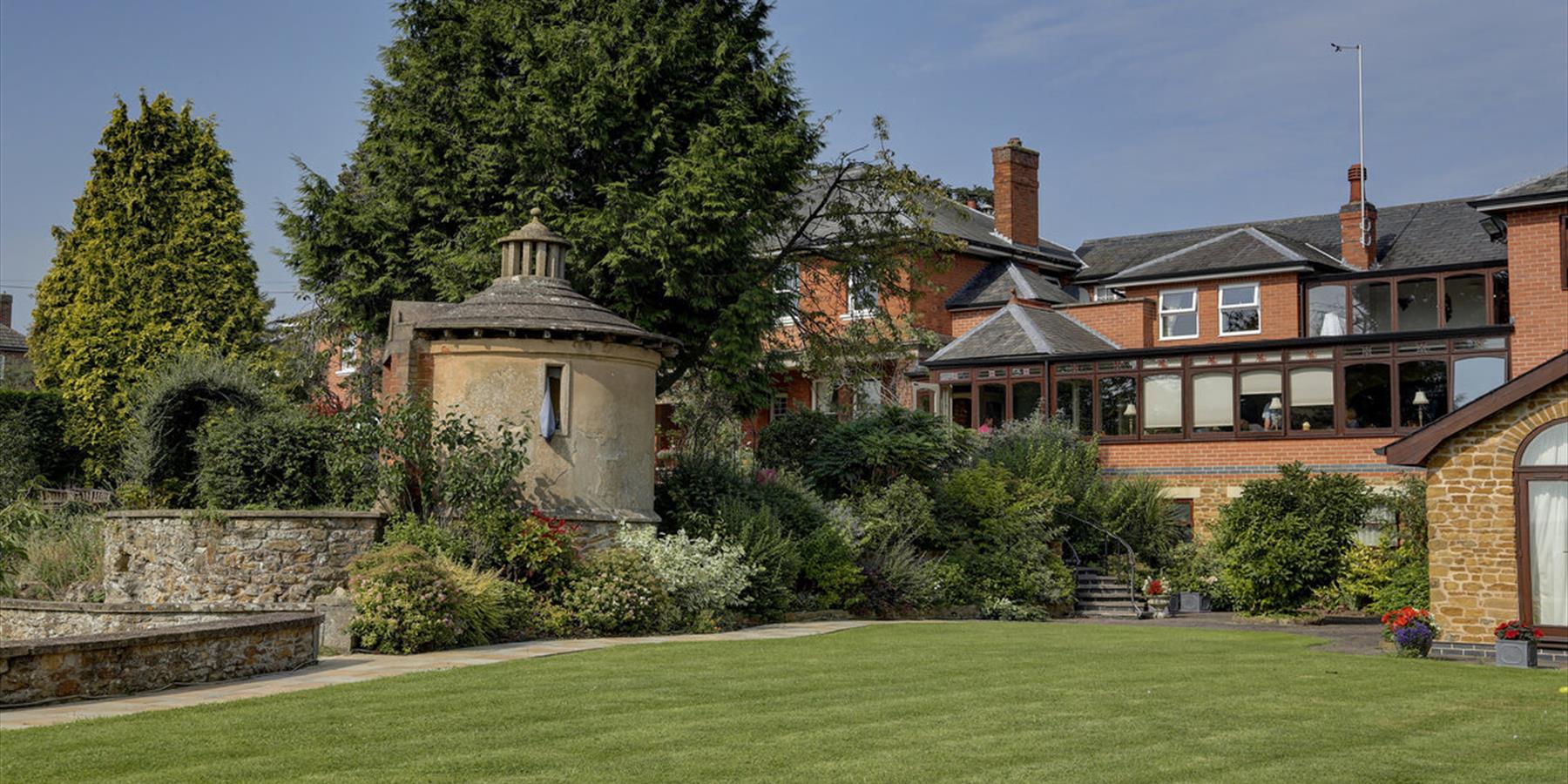 Sysonby Knoll Hotel Exterior