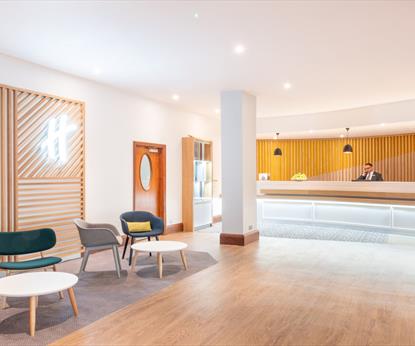 Holiday Inn Leicester City Reception